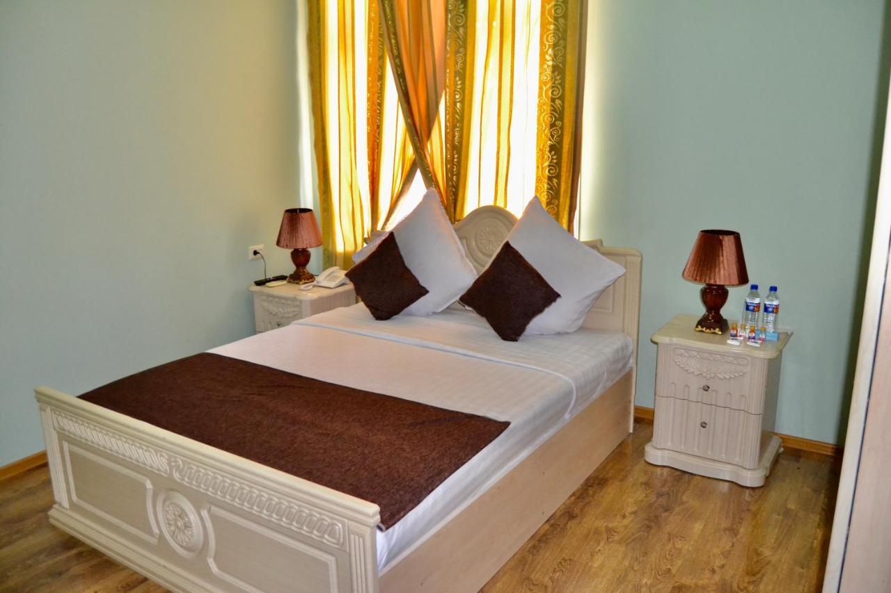 Pamir Hotel Ташкент Екстериор снимка